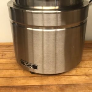 Meet your Posher, Joel